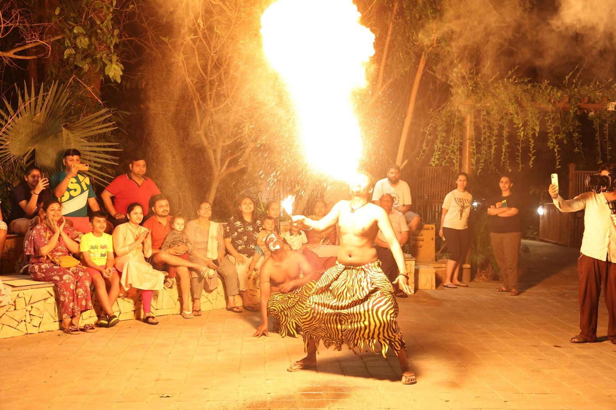 The Fern Gir Forest Resort, Sasan Gir - A Fern Crown Collection Resort Exterior foto